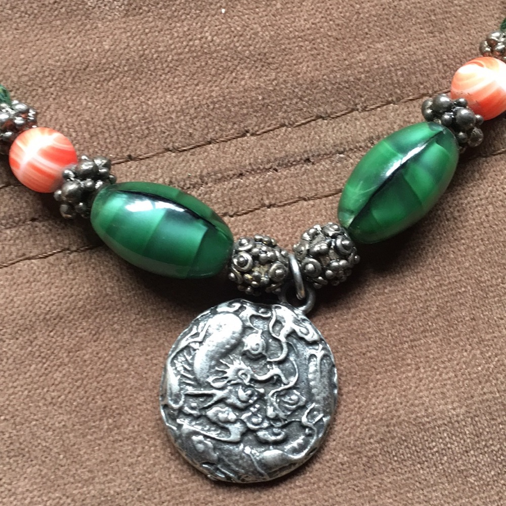 Necklace (Choker)